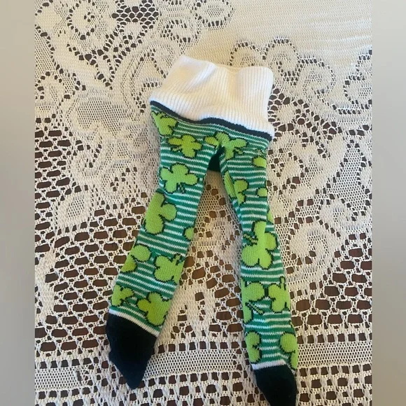 Four Piece St. Paddy’s Oufit - Picture 4 of 6